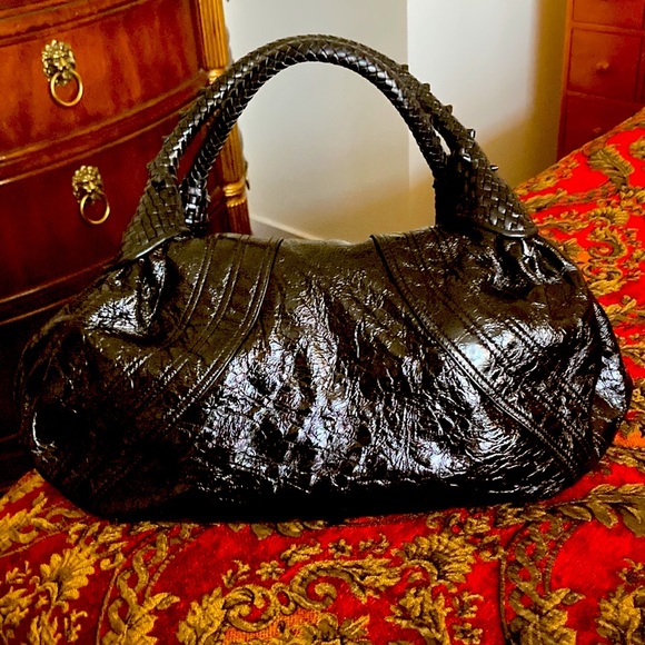 COPY - Black patent leather Fendi spy bag. Excellent condition. Very rare. - Picture 2 of 13